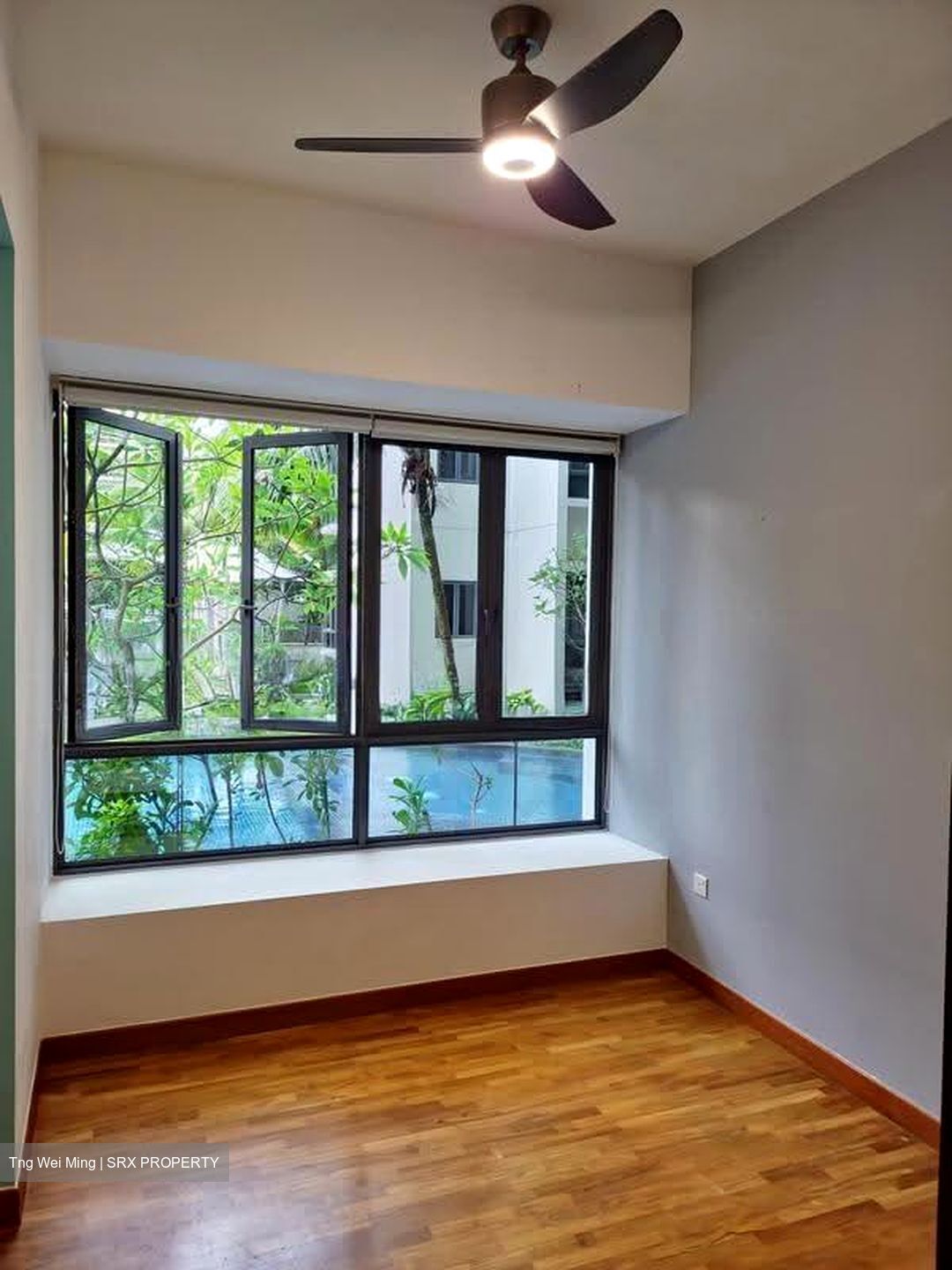 Waterfront Isle (D16), Condominium #637490691